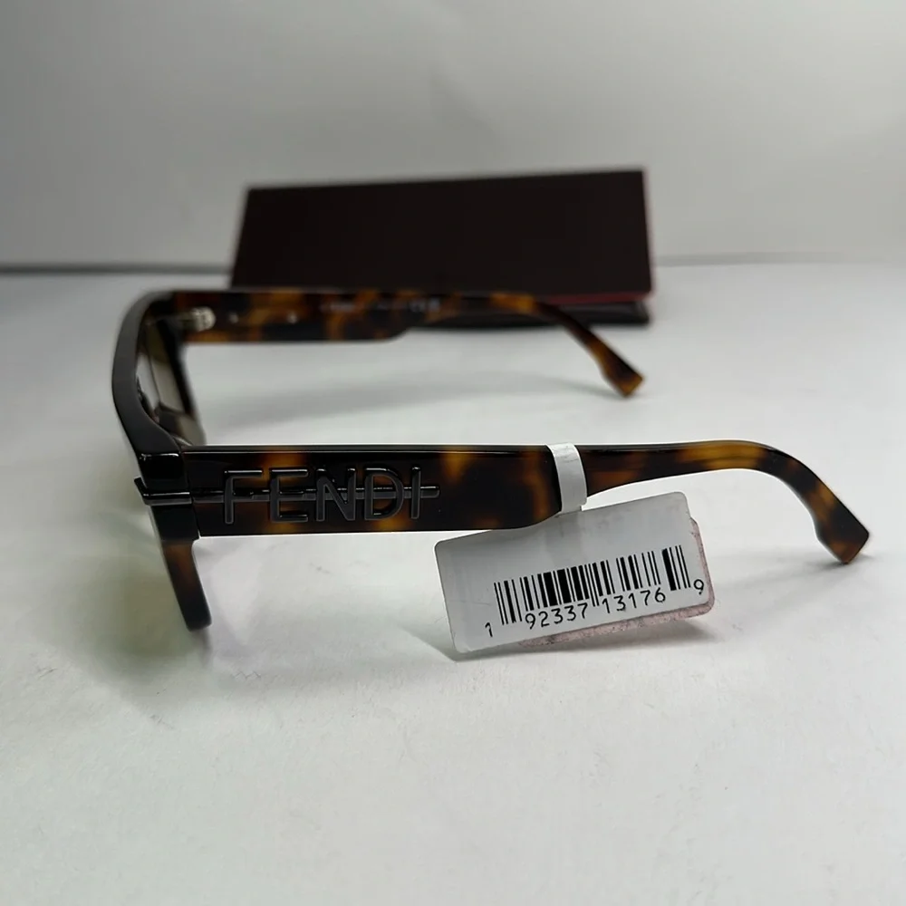 New Authentic FENDI FE40091U 5453E MAN SUNGLASSES